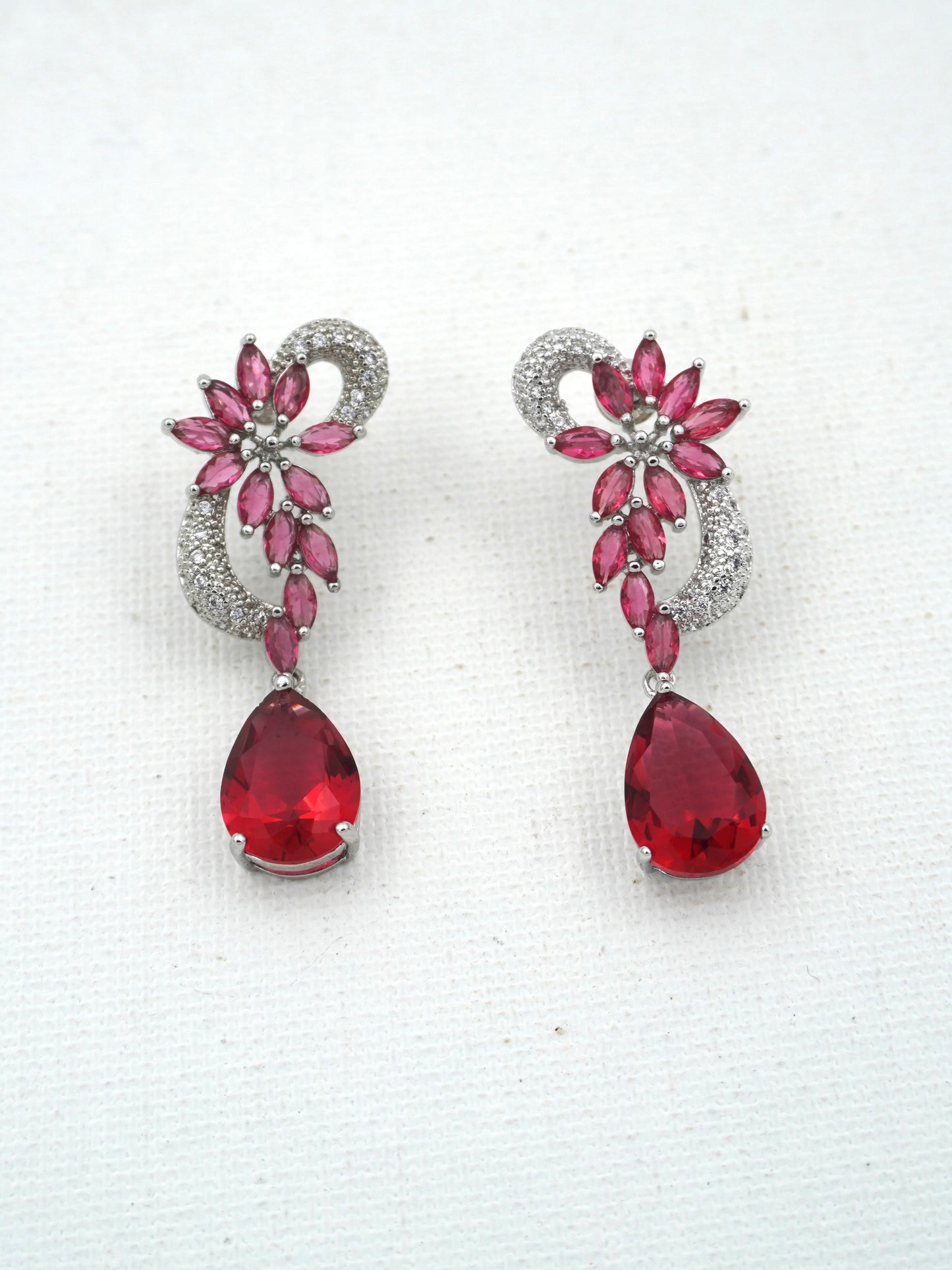 RED HAZE ZIRCONIA EARRINGS