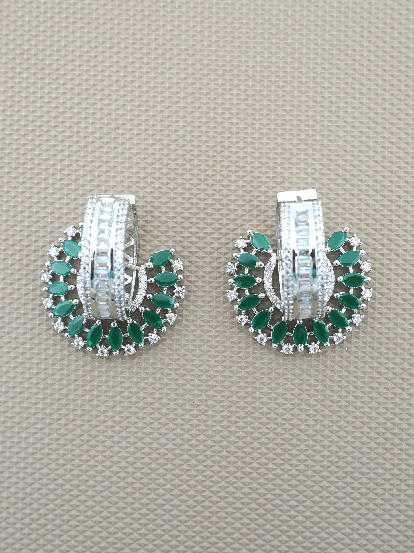 GREEN AVERY HOOP EARRINGS