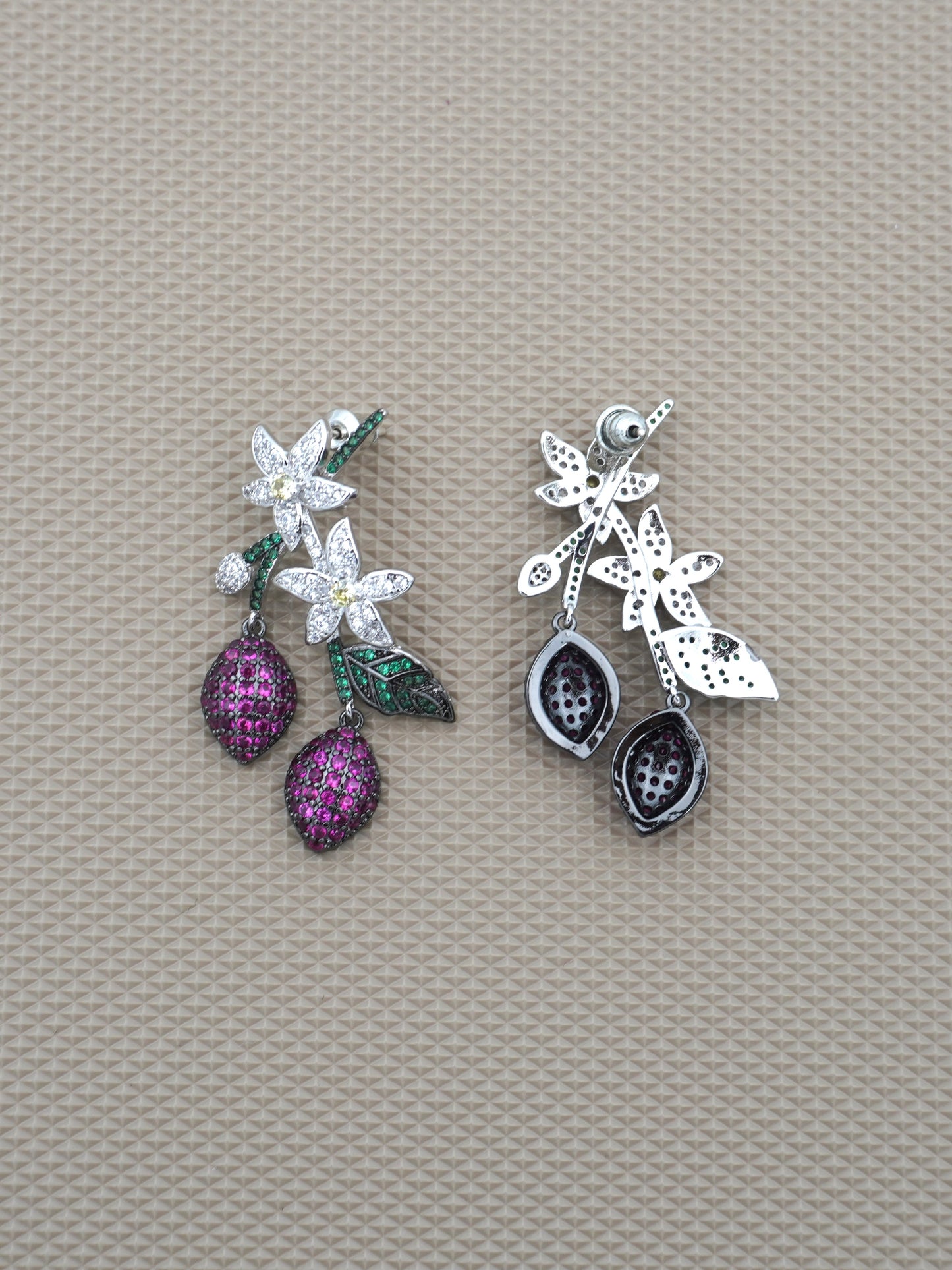 MULTICOLOR CARLA ZIRCONIA EARRINGS