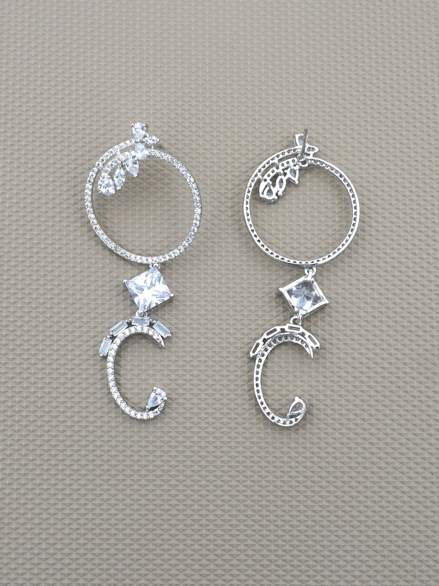 WHITE AMERICAN DIAMOND EARRINGS FOR WOMEN | JEWELS OF IVA