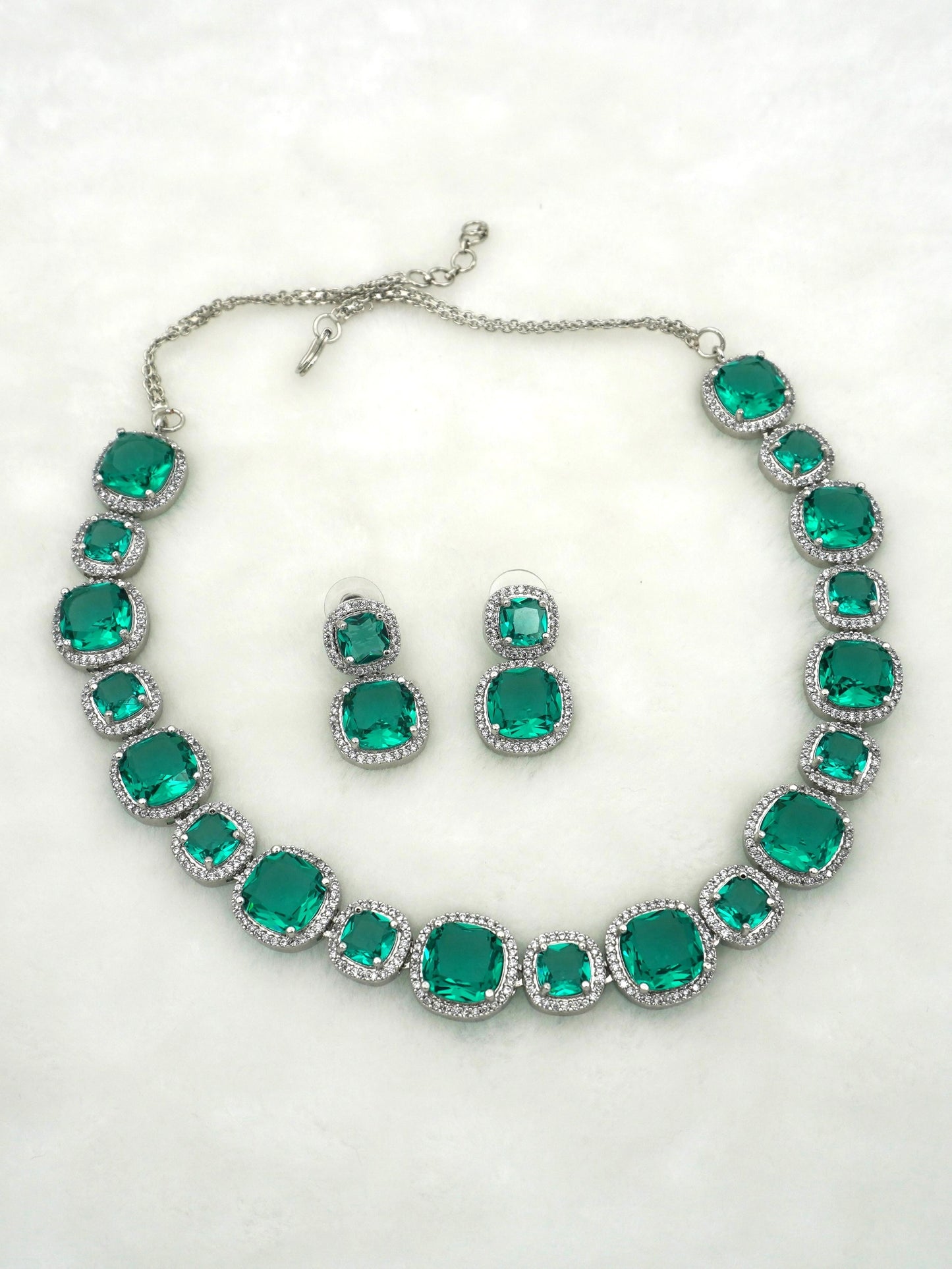 GREEN HILDA NECKLACE SET