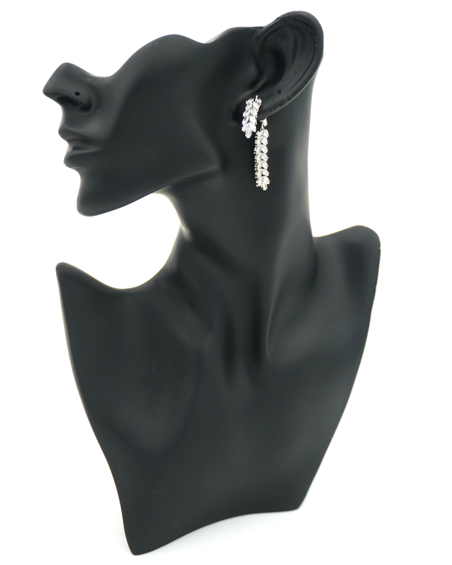 WHITE ARIANA ZIRCONIA EARRINGS