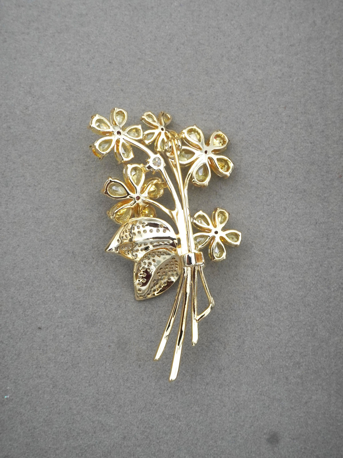 YELLOW CITRINE ZIRCONIA BROOCH
