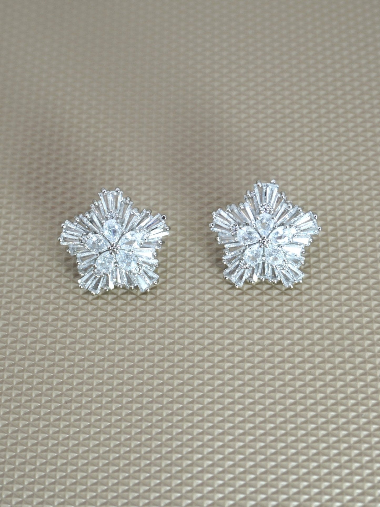 WHITE ALICE ZIRCONIA STUDS - Jewels of Iva