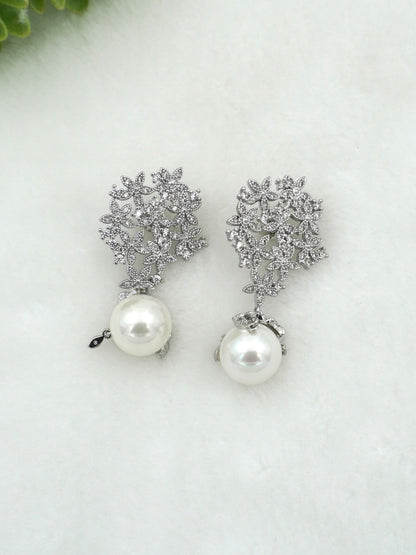 SILVER GALA ZIRCONIA EARRINGS