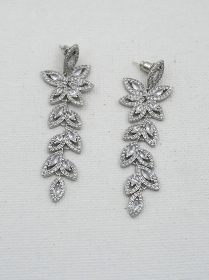 SILVER GRACE ZIRCONIA EARRINGS