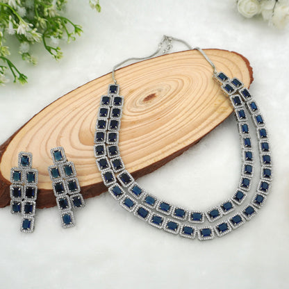 NAVY LAURA NECKLACE SET