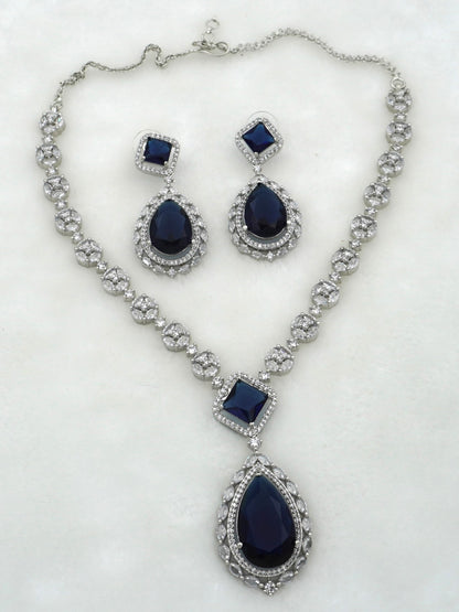 NAVY LISA NECKLACE SET
