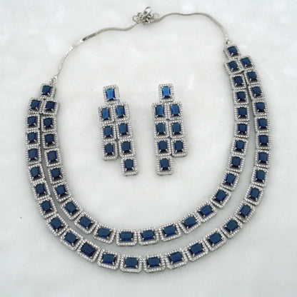 NAVY LAURA NECKLACE SET