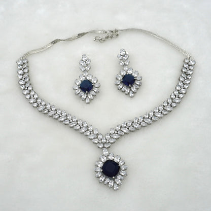 NAVY VENUS NECKLACE SET
