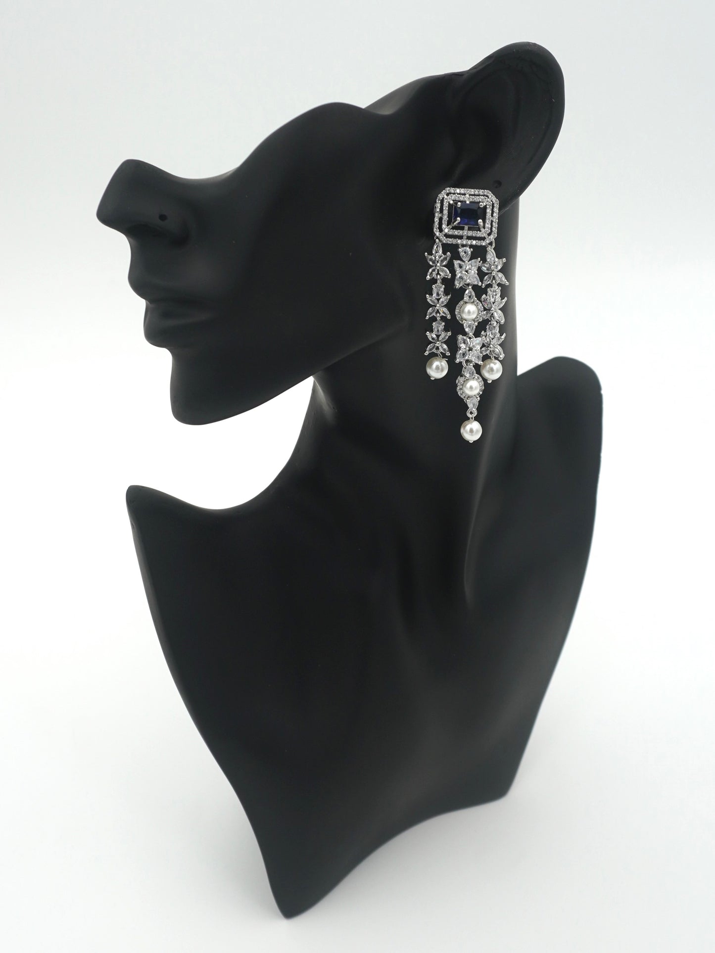 BLUE EMILY ZIRCONIA EARRINGS