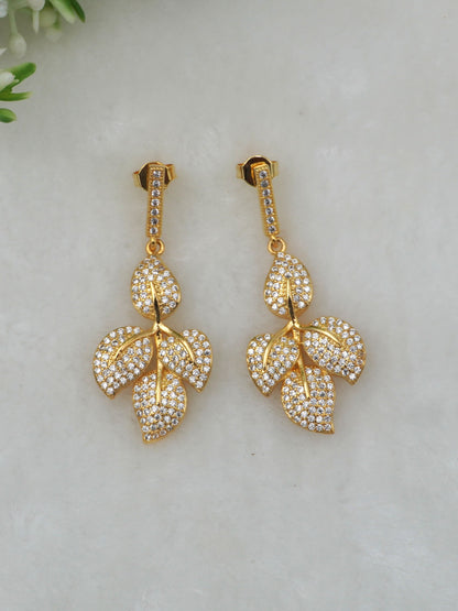 GOLD XENA ZIRCONIA EARRINGS