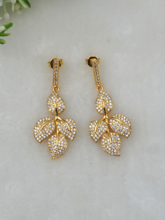 GOLD KESIYA ZIRCONIA EARRINGS