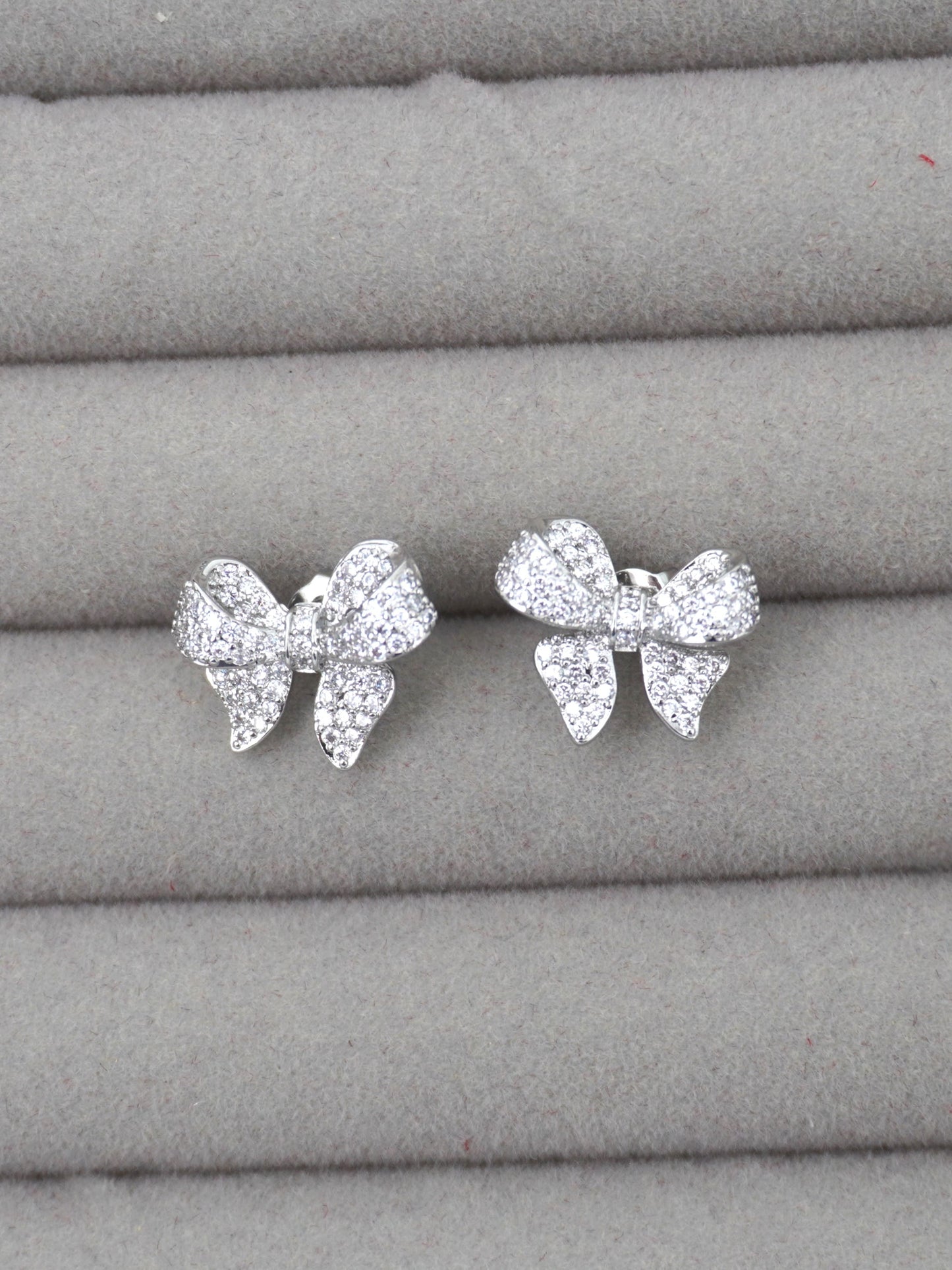 SILVER BOW ZIRCONIA EARRINGS
