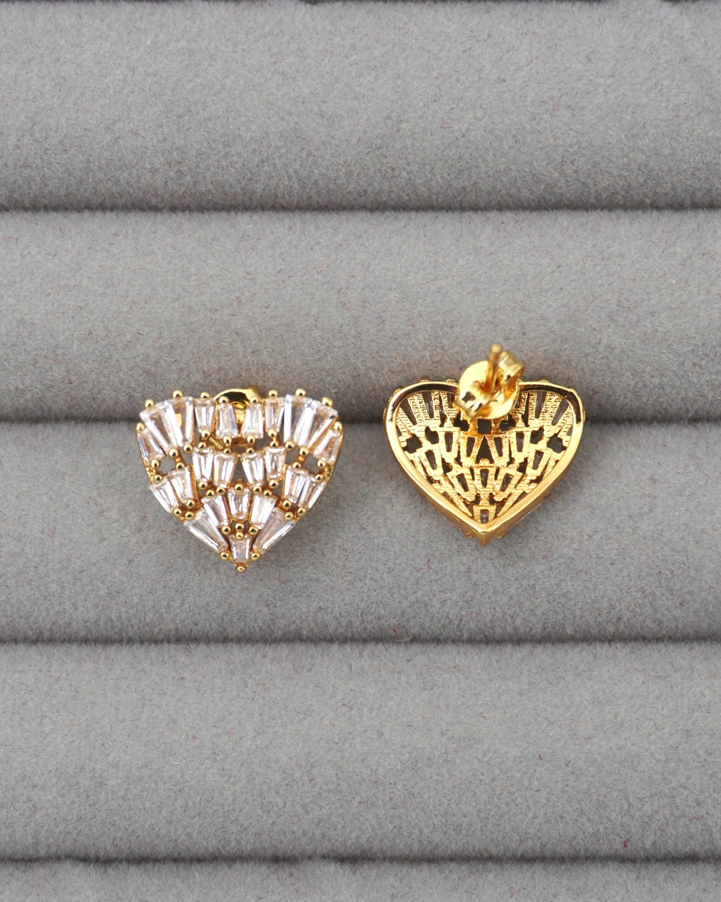 GOLD AMOR ZIRCONIA STUDS