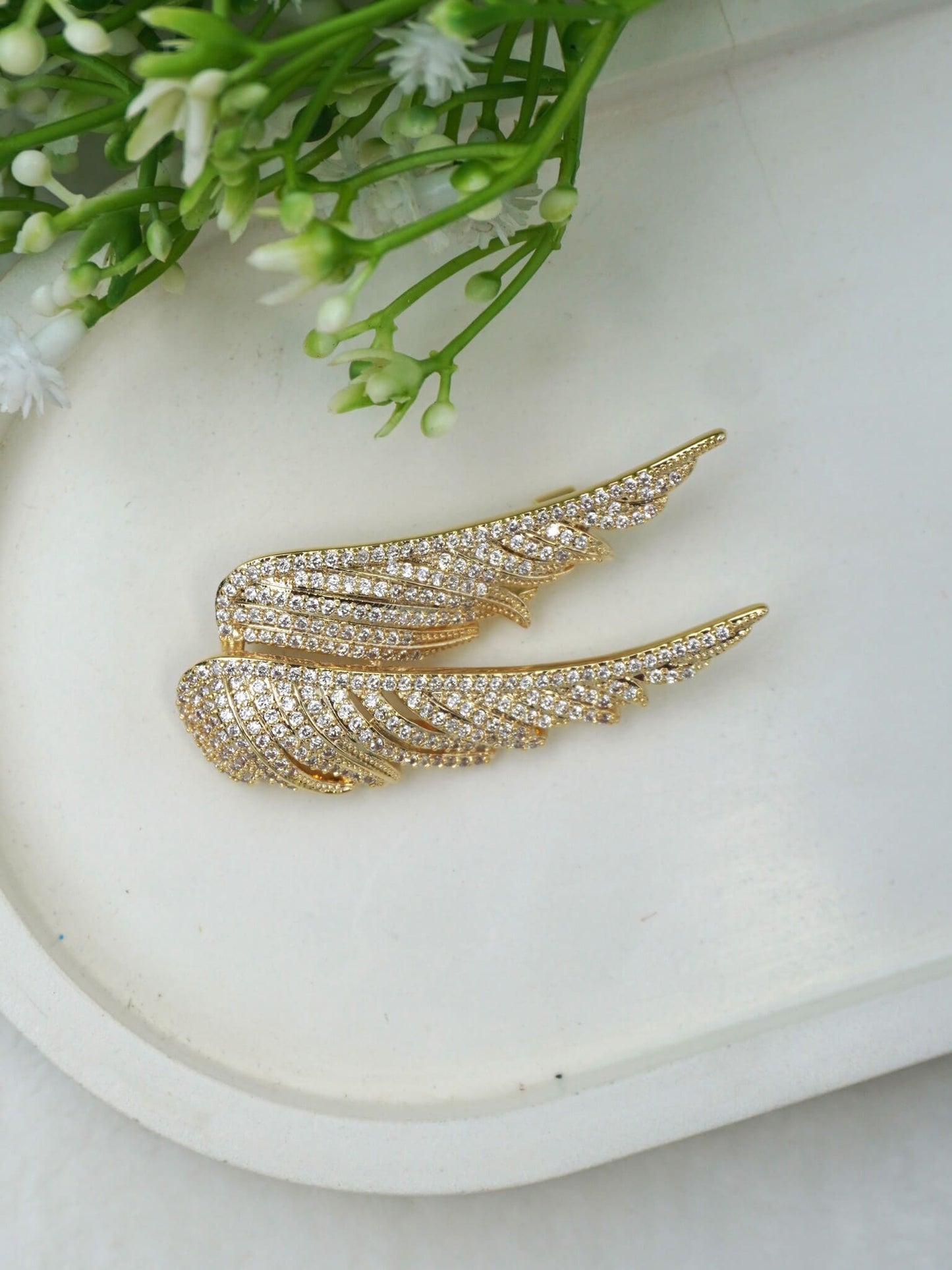WHITE WINGS BROOCH