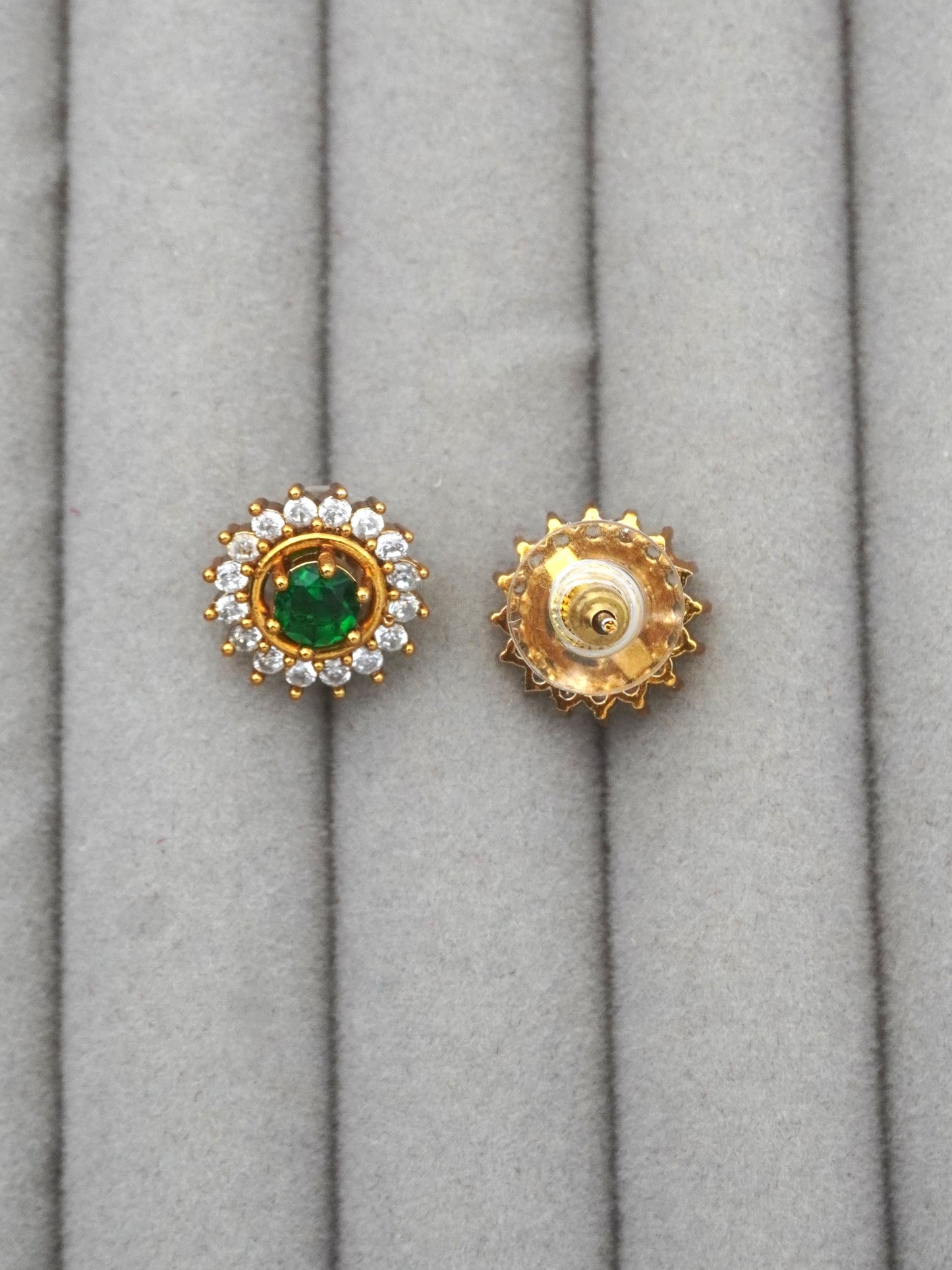 GREEN UMA ZIRCONIA EARRINGS