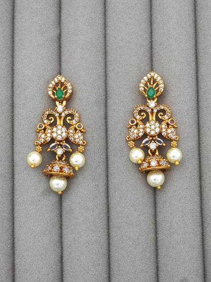 GREEN NUPUR ZIRCONIA EARRINGS